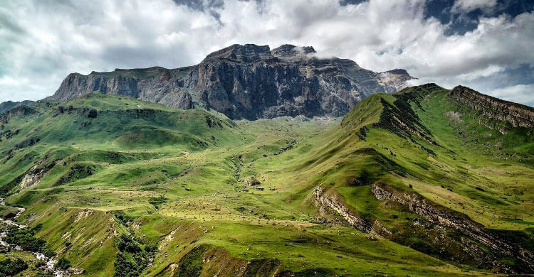 Губа азербайджан фото